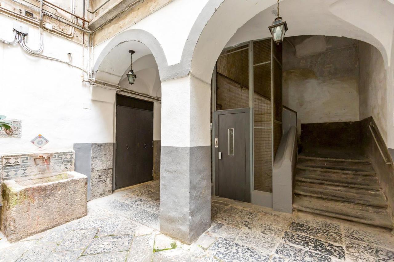 San Marcellino Cool And Central By Napoliapartments 외부 사진